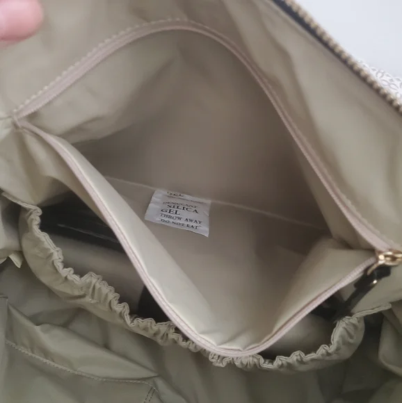 Kate Spade New York Adaira Baby Bag. - Picture 10 of 16